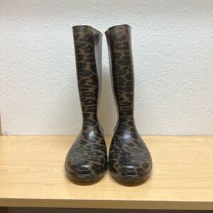 Stuart Weitzman leopard rain boots